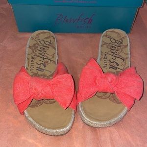 NWOT Twill Bow Tie Sandals